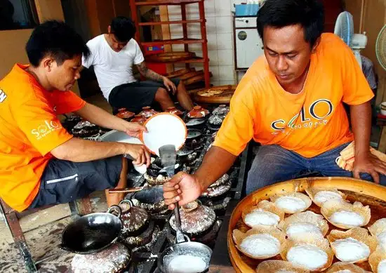 Gambar Makanan Serabi Notosuman 12