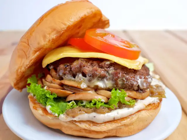 Burger Brewster Food Photo 7