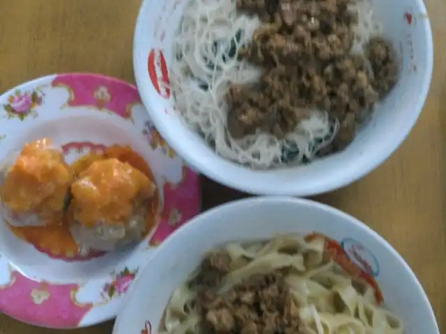 Gambar Makanan Bakmi Lung Kee 12