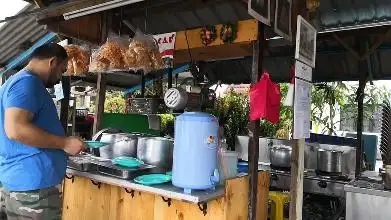 Cendol dan Laksa Sedap Gila Abang Botak