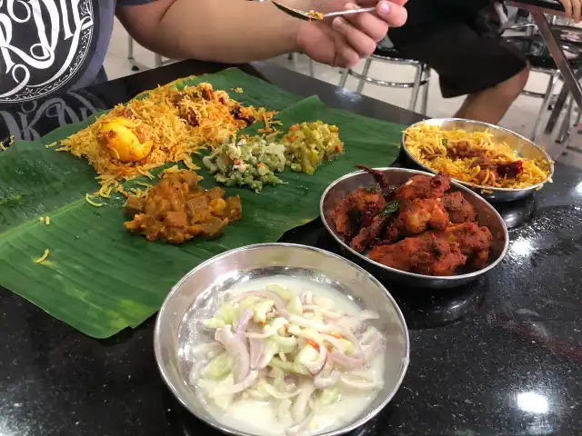 Chennai Spice Banana Leaf Food Photo 2