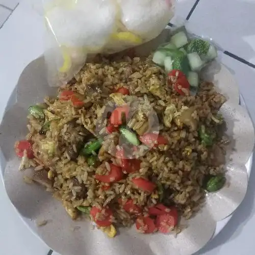 Gambar Makanan Nasi Goreng Dan Bakmi Mas Tris, Bekasi Selatan 1