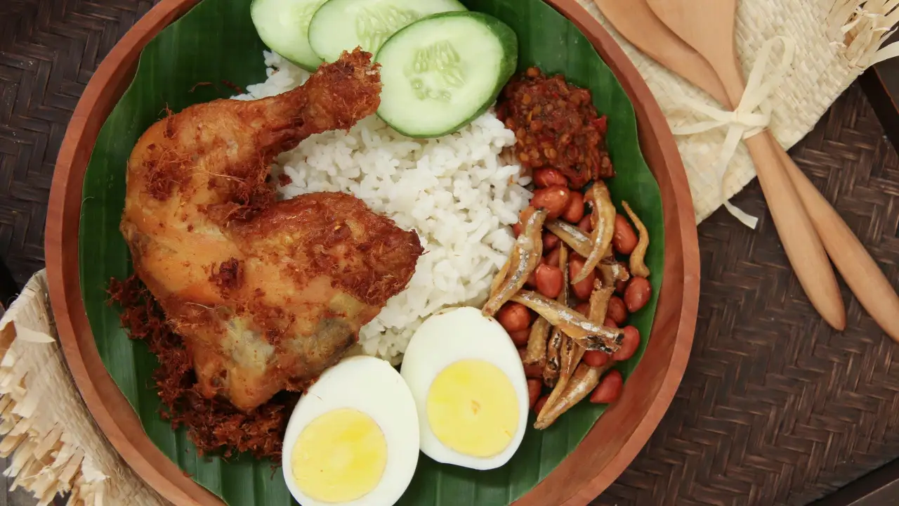 Nasi Lemak Kukus Cik Hasnah