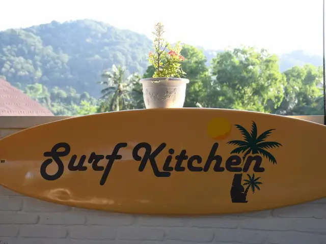 Gambar Makanan Surf Kitchen 7