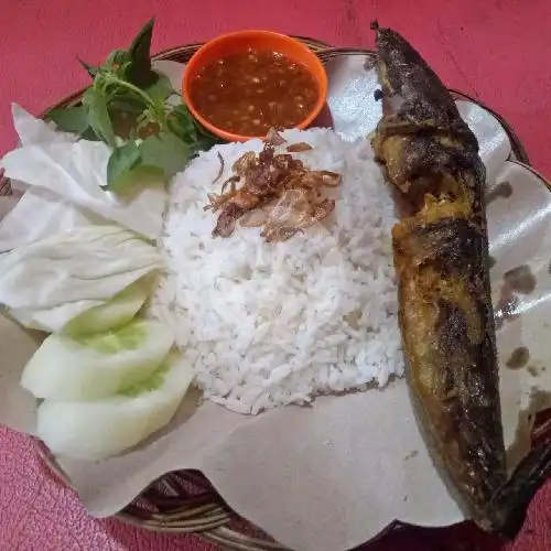 Gambar Makanan Warung Pecel Lele Asik, Galur Sari Timur 7