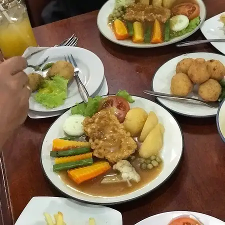 Gambar Makanan Rumah Makan Kusuma Sari Solo 3