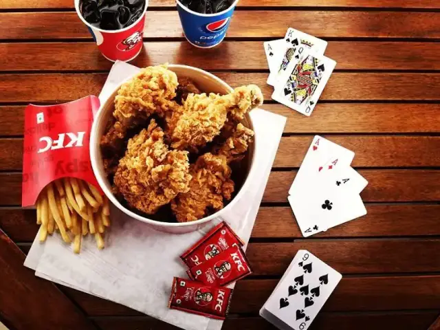KFC Kentucky Fried Chicken'nin yemek ve ambiyans fotoğrafları 5