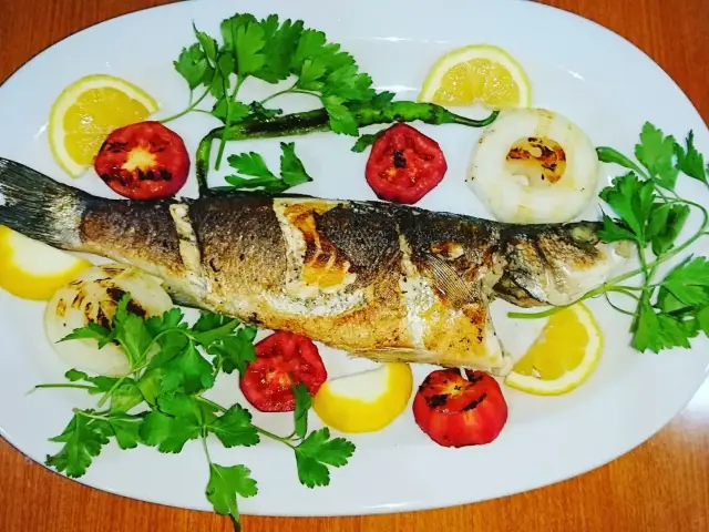 Balık Aşkı Nur Sofrası'nin yemek ve ambiyans fotoğrafları 3