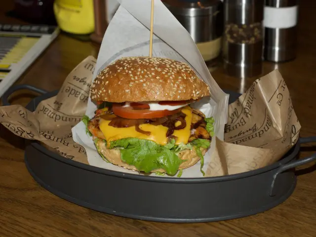 Handmade Burger'nin yemek ve ambiyans fotoğrafları 15