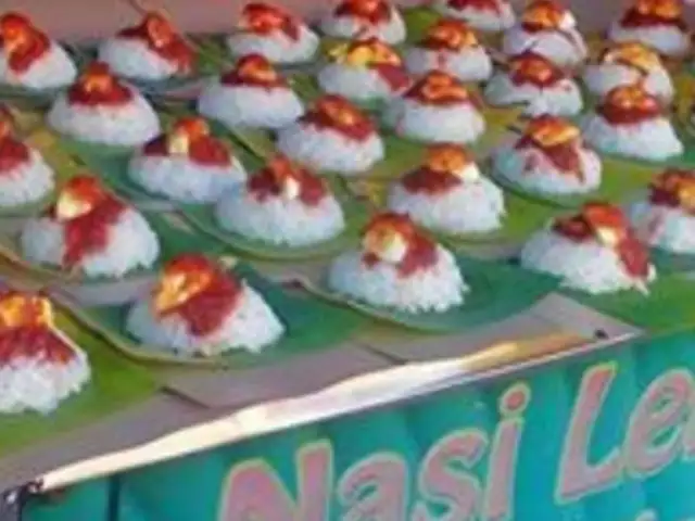 Nasi Lemak Daun Pisang stall, Restaurant 88 Food Photo 1