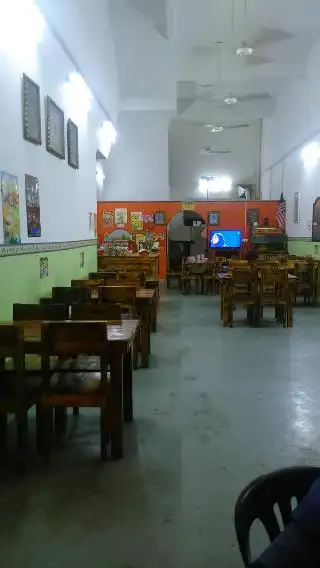 Kedai Makan Dan Minum Kak Mona