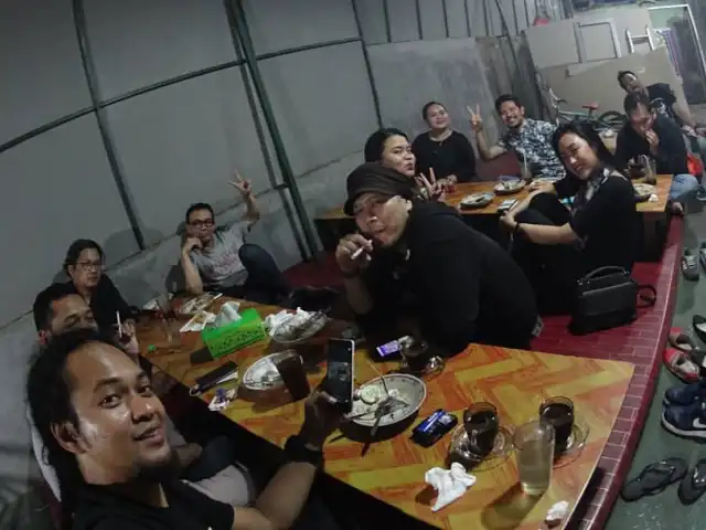 Gambar Makanan Warung Malam Nasi Pecel & Rawon Ngaglik 2