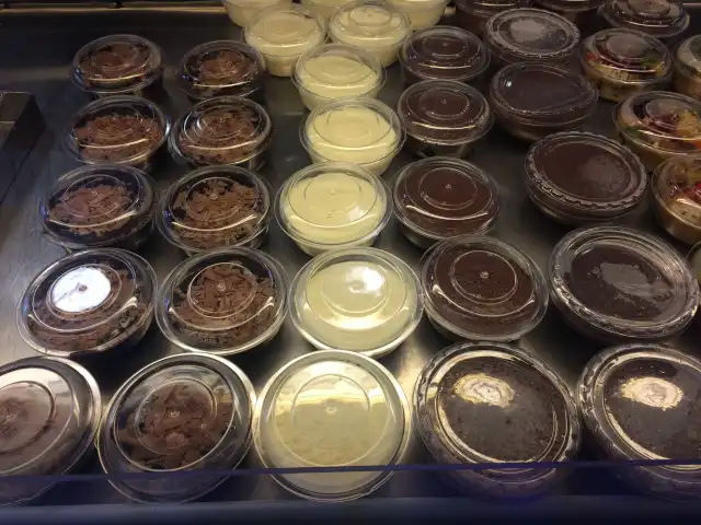 Meşhur Dondurmacı Ali Usta'nin yemek ve ambiyans fotoğrafları 9
