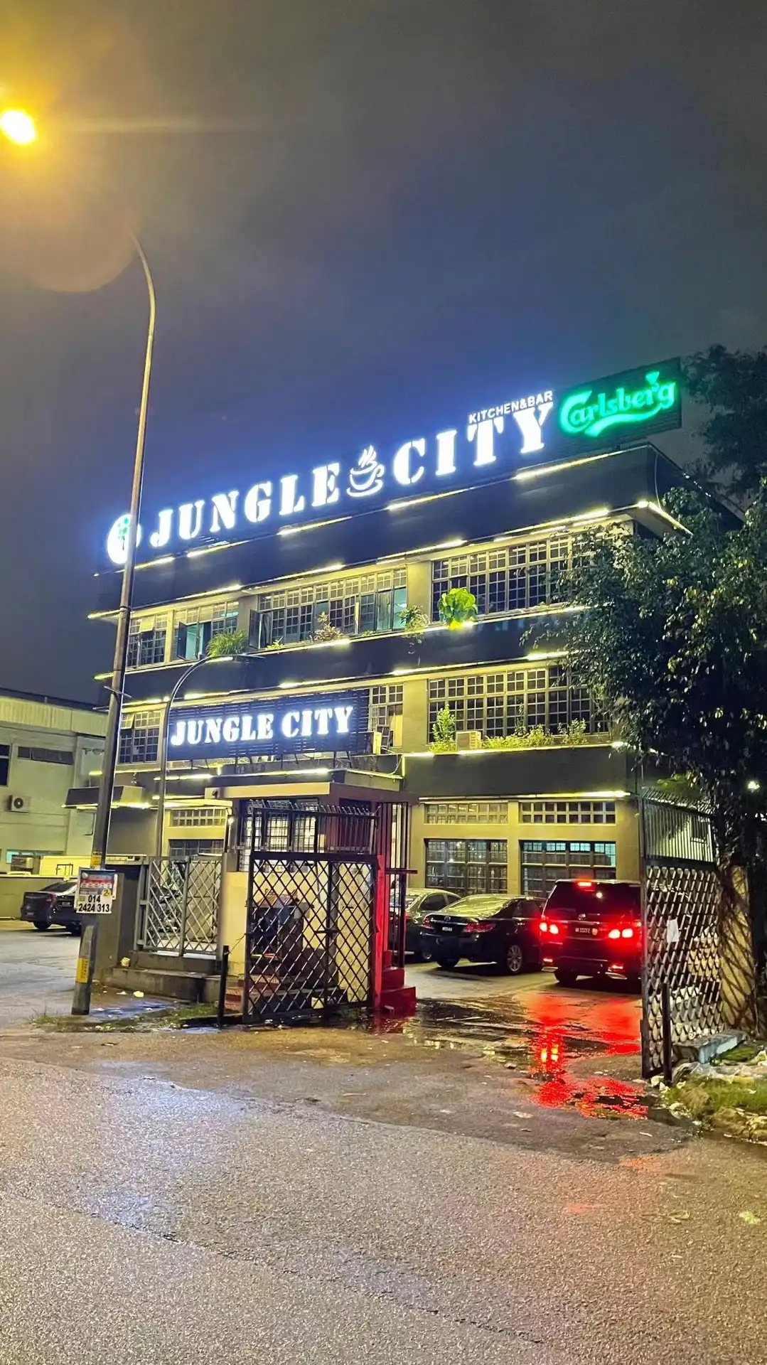 Jungle City Kitchen & Bar