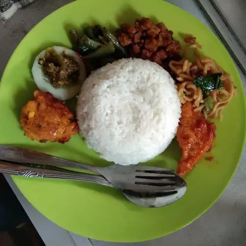 Gambar Makanan Nasi Campur Mbak Tutus, Agus Salim 8