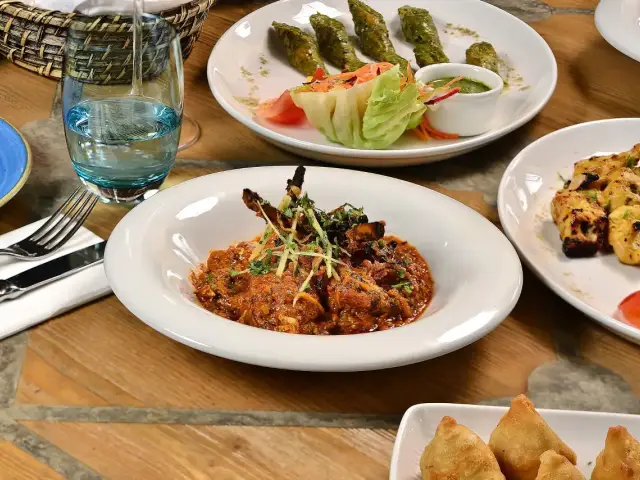 Bombay Masala Indian Restaurant'nin yemek ve ambiyans fotoğrafları 49