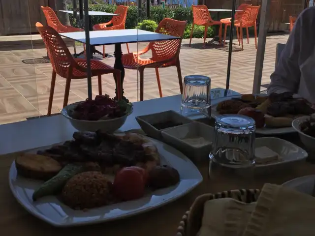 Antalya Balik Pazari'nin yemek ve ambiyans fotoğrafları 1