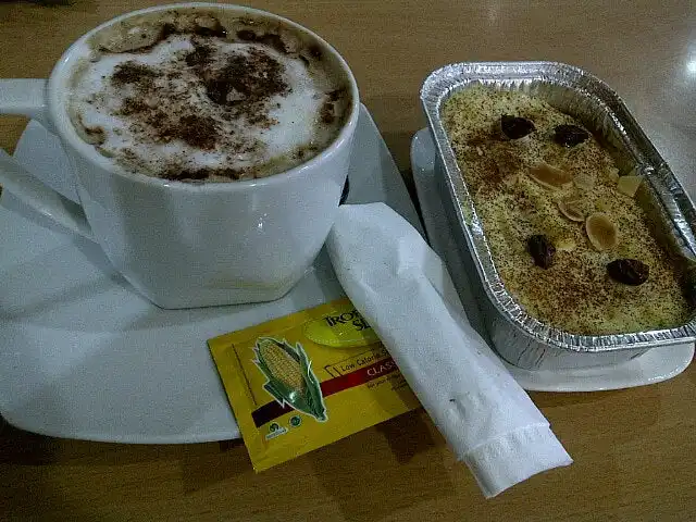 Gambar Makanan Mochaccino Cafe & Bakery 7