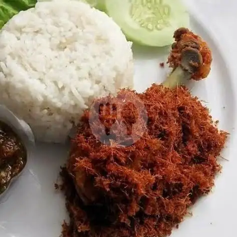Gambar Makanan Nasi Goreng & Kerang Seafood Warung Embuh Maning, Banyuwangi 11