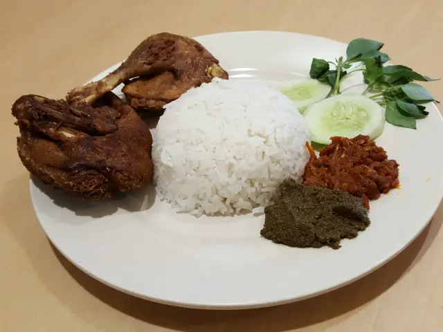 Gambar Makanan Pak Qomar - Bebek & Ayam Goreng 15