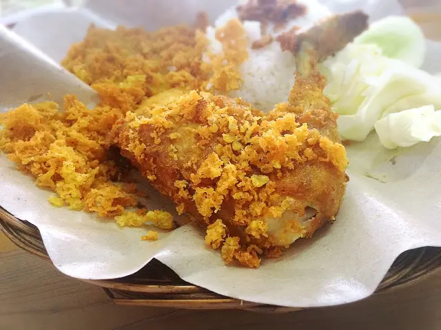 Gambar Makanan Ayam Goreng Borobudur 12