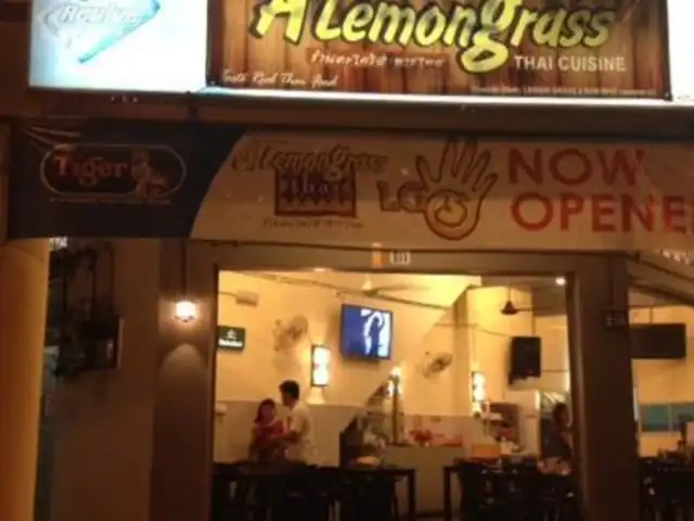 A Lemongrass Thai Restaurant Food Photo 1