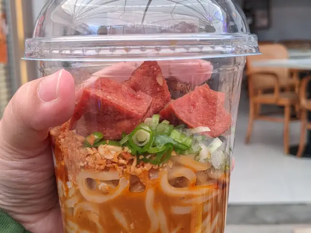 Gambar Makanan Naked Ramen 7