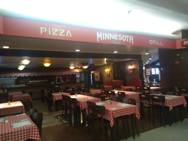 Minnesota Pizza Grill'nin yemek ve ambiyans fotoğrafları 5