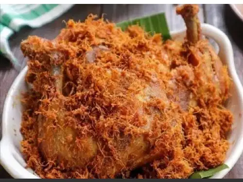 Ayam Gepuk Mbu