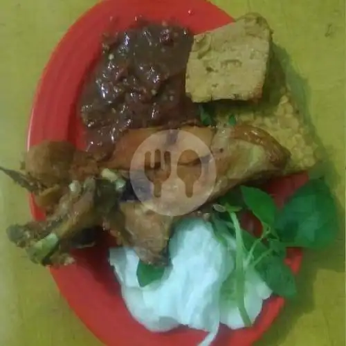 Gambar Makanan Pecel Lele Cak Agus Tidore 4