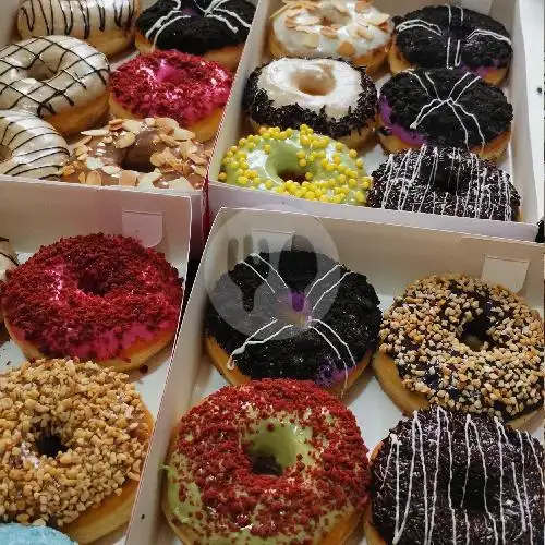 Gambar Makanan mAm Donuts&pizza, Jl Gatot Subroto No26, Sepatan Timur 13