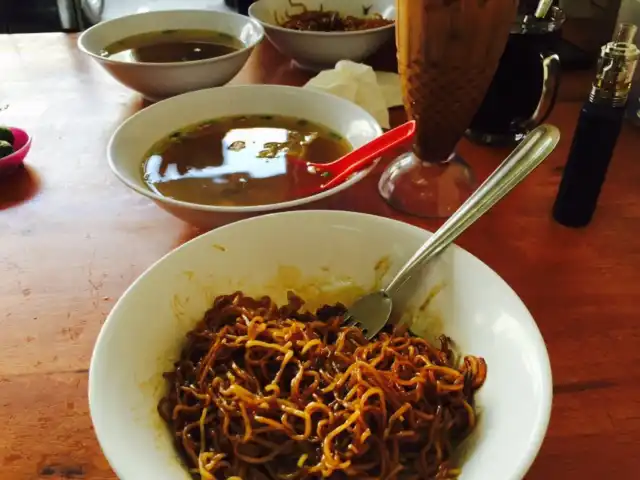 Nur Sakira Cafe (KENINGAU NGAU CHAP) Food Photo 7