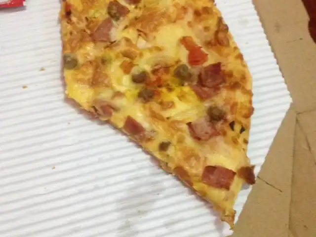 Gambar Makanan Domino's Pizza 12