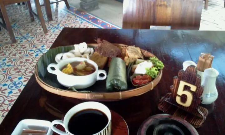 Gambar Makanan Java Terrace Cafe, Rumah Jambuluwuk 5