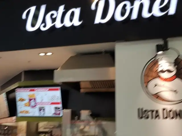 Usta Donerci'nin yemek ve ambiyans fotoğrafları 32