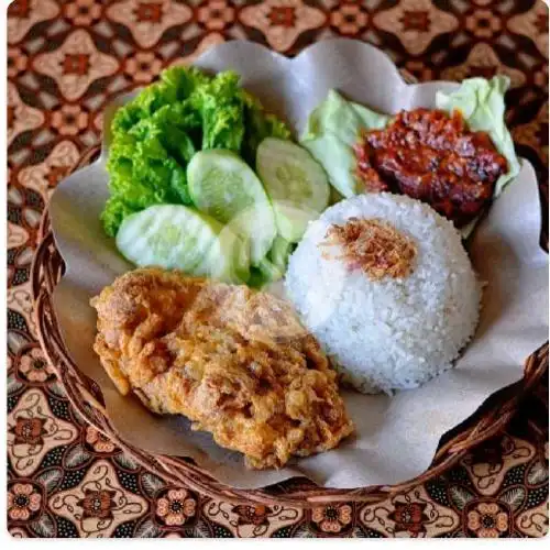 Gambar Makanan Ayam Geprek Dan Fried Chicken, Gajah Mada 13