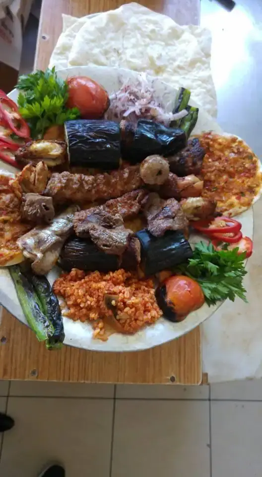 Antepli Kebapçı Abdullah Usta'nin yemek ve ambiyans fotoğrafları 9