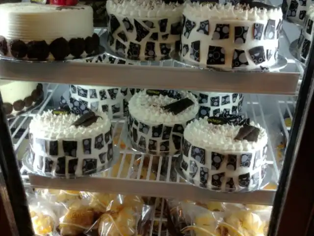 Gambar Makanan Michele bakery - Bogor 4