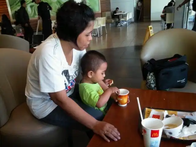 Gambar Makanan McDonald's / McCafé 9