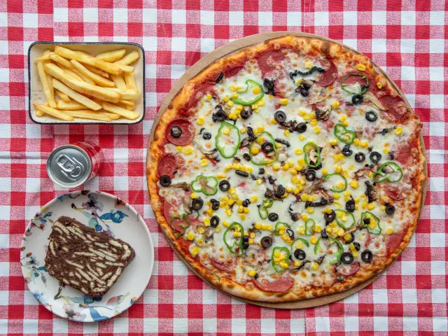 Capello Pizza'nin yemek ve ambiyans fotoğrafları 1