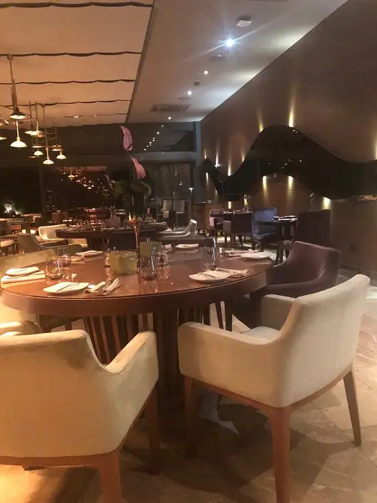 Veranda Restaurant Lounge'nin yemek ve ambiyans fotoğrafları 16