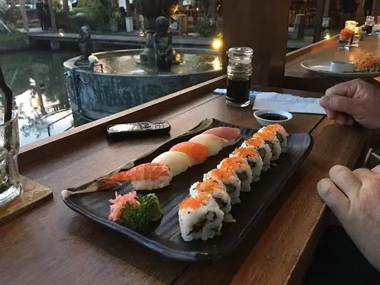 Gambar Makanan TERASI sushi & asian kitchen 19