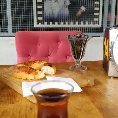 Zavallı cafe fırın