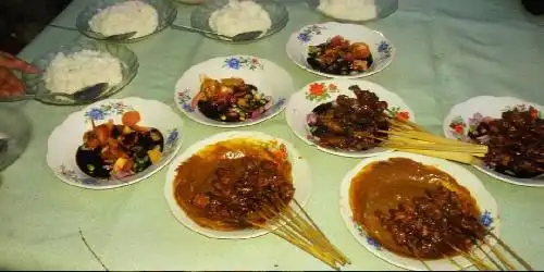 Sate Umar Madura Bekasi, Veteran