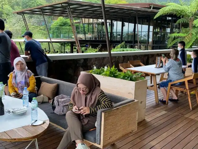 Gambar Makanan Burangrang Restaurant 2