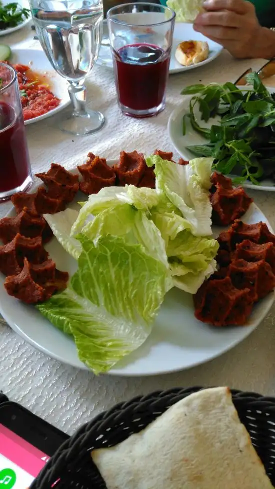 Yeni Dostlar Adana Kebabcısı'nin yemek ve ambiyans fotoğrafları 4