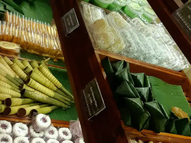 Gambar Makanan Aneka Kue Jajan Pasar Sari Sari 3