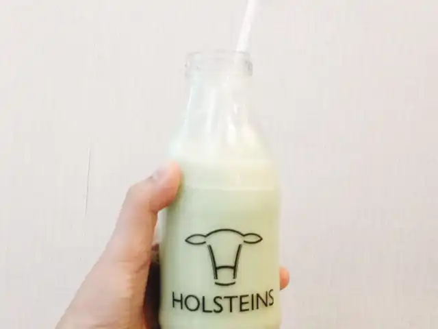 Gambar Makanan Holsteins Milk House 11