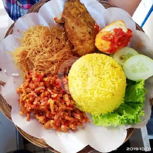 Gambar Makanan Nasi Kuning Ibu Sri 2