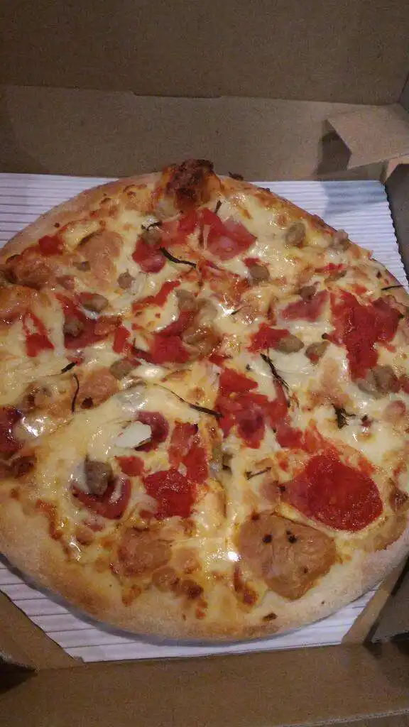 Gambar Makanan Domino's Pizza 18